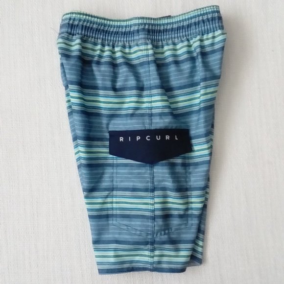 Rip Curl Ramps NR Volley Shorts Little Boys - Picture 2 of 8